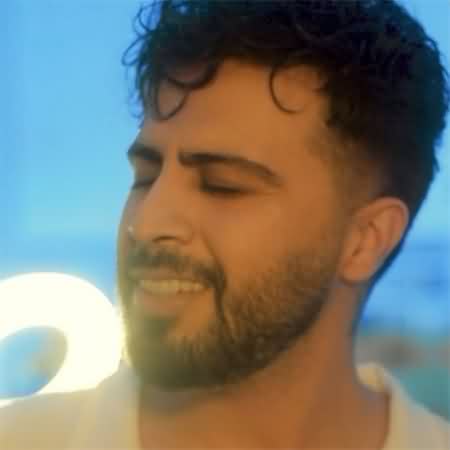 دانلود آهنگ نبینم کسی سمتت بیاد مال منه اون خنده هات دانیال هندیانی