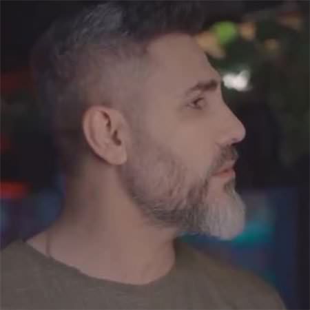 دانلود آهنگ گذشت به من اونکه نباید میگذشت مرتضی اشرفی
