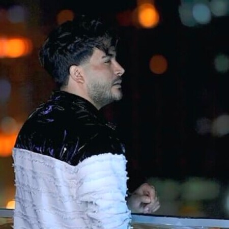 دانلود آهنگ میلاد راستاد بغلم کن که شدم تشنه بوی بدنت