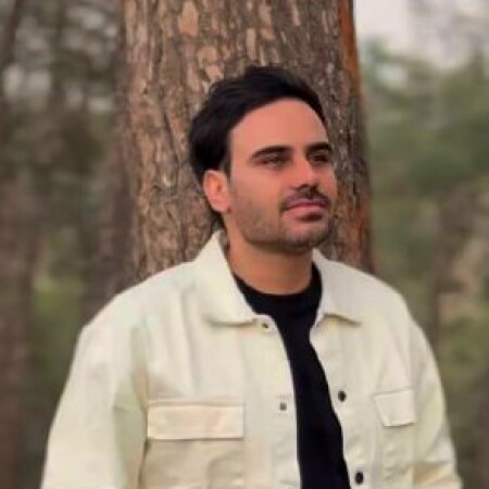 دانلود آهنگ داوود یونسی داداشی تو هستی تاج سرم تا ابد قربون چشمات برم