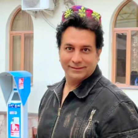 دانلود آهنگ امید جهان ماه تابانه