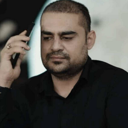 سنگ مزارگم بشور روح الله کرمی