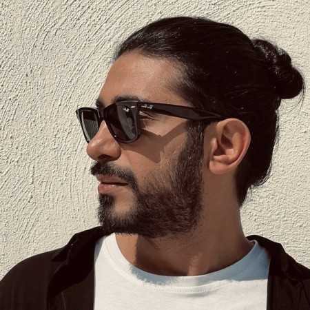 کسری زاهدی عشق اول (عشق اولم دلیل بغض هرشبم)