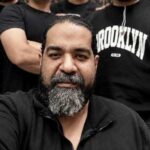 دانلود آهنگ رضا صادقی وصله ی جونی عشقت واسم حیثیته دانلود آهنگ رضا صادقی وصله ی جونی عشقت واسم حیثیته