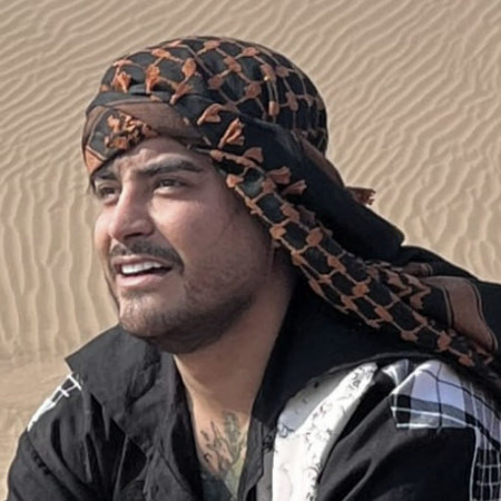 میلاد راستاد هی سیگار